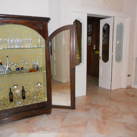Palazzo Magnocavallo B&B Napoli Bagian luar foto