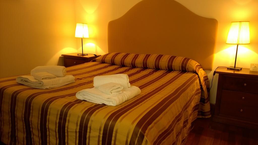 Palazzo Magnocavallo B&B Napoli Bagian luar foto