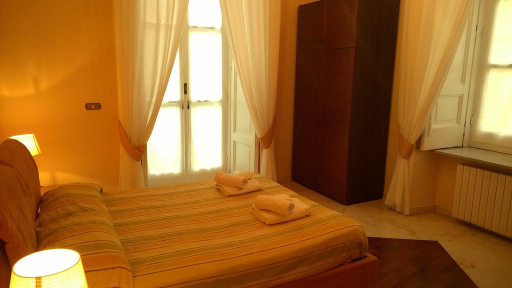 Palazzo Magnocavallo B&B Napoli Ruang foto