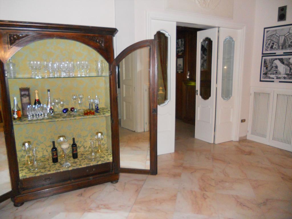 Palazzo Magnocavallo B&B Napoli Bagian luar foto