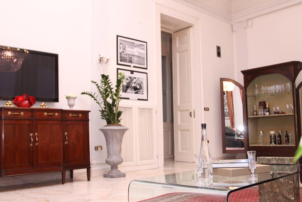 Palazzo Magnocavallo B&B Napoli Bagian luar foto