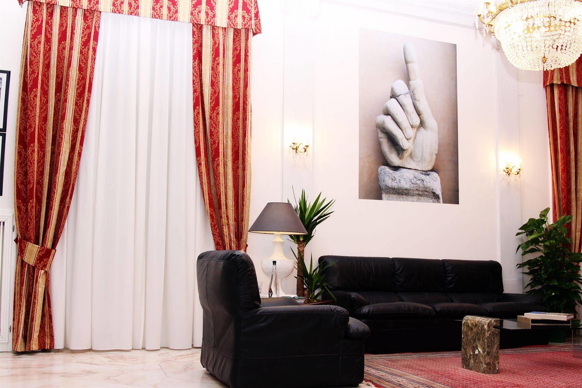 Palazzo Magnocavallo B&B Napoli Bagian luar foto